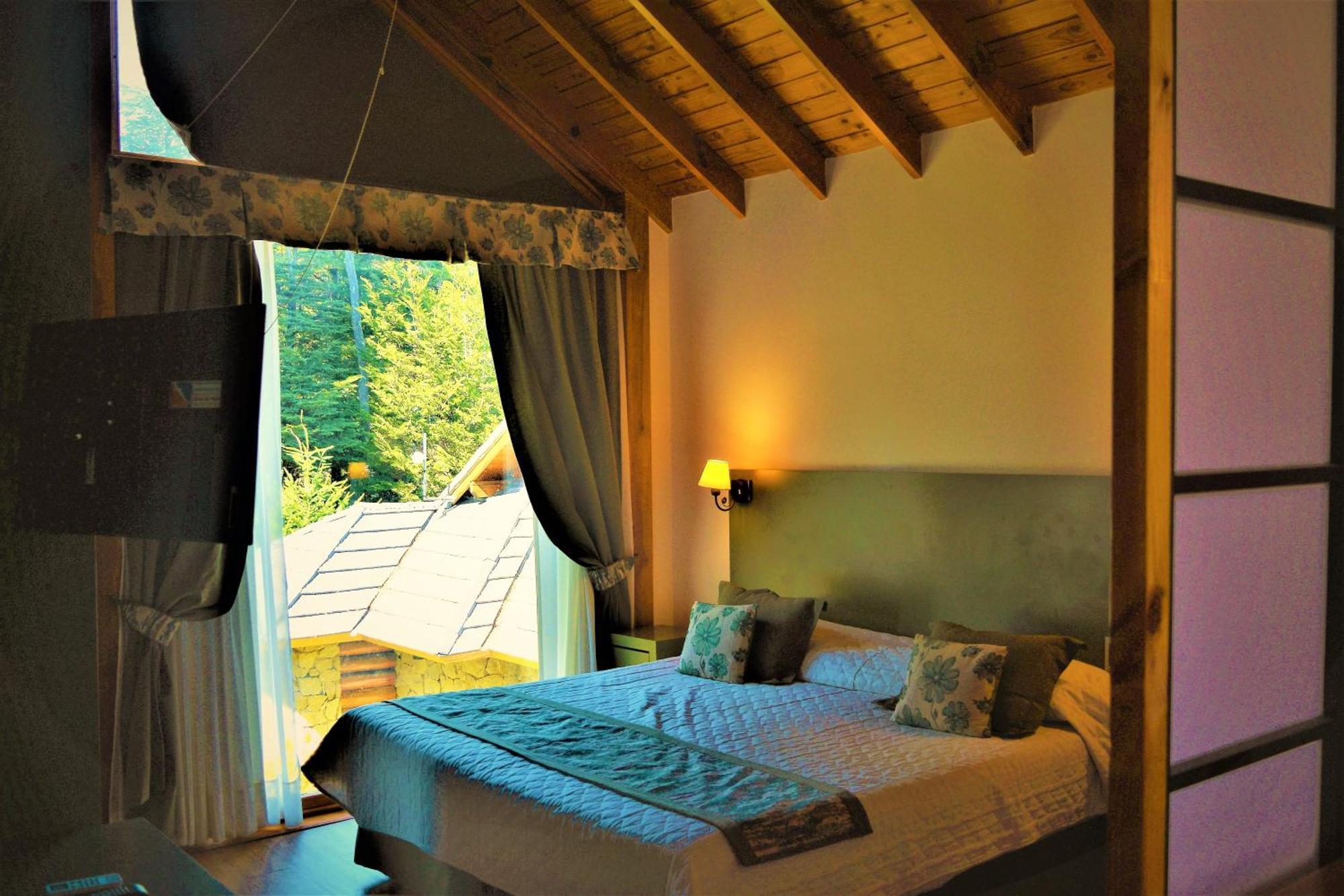 Hosteria Patagon Villa La Angostura Habitación foto